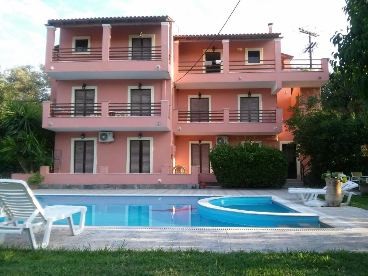 Stathis Apartments Dassiá Exteriér fotografie